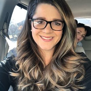 Meet your Posher, Kayla